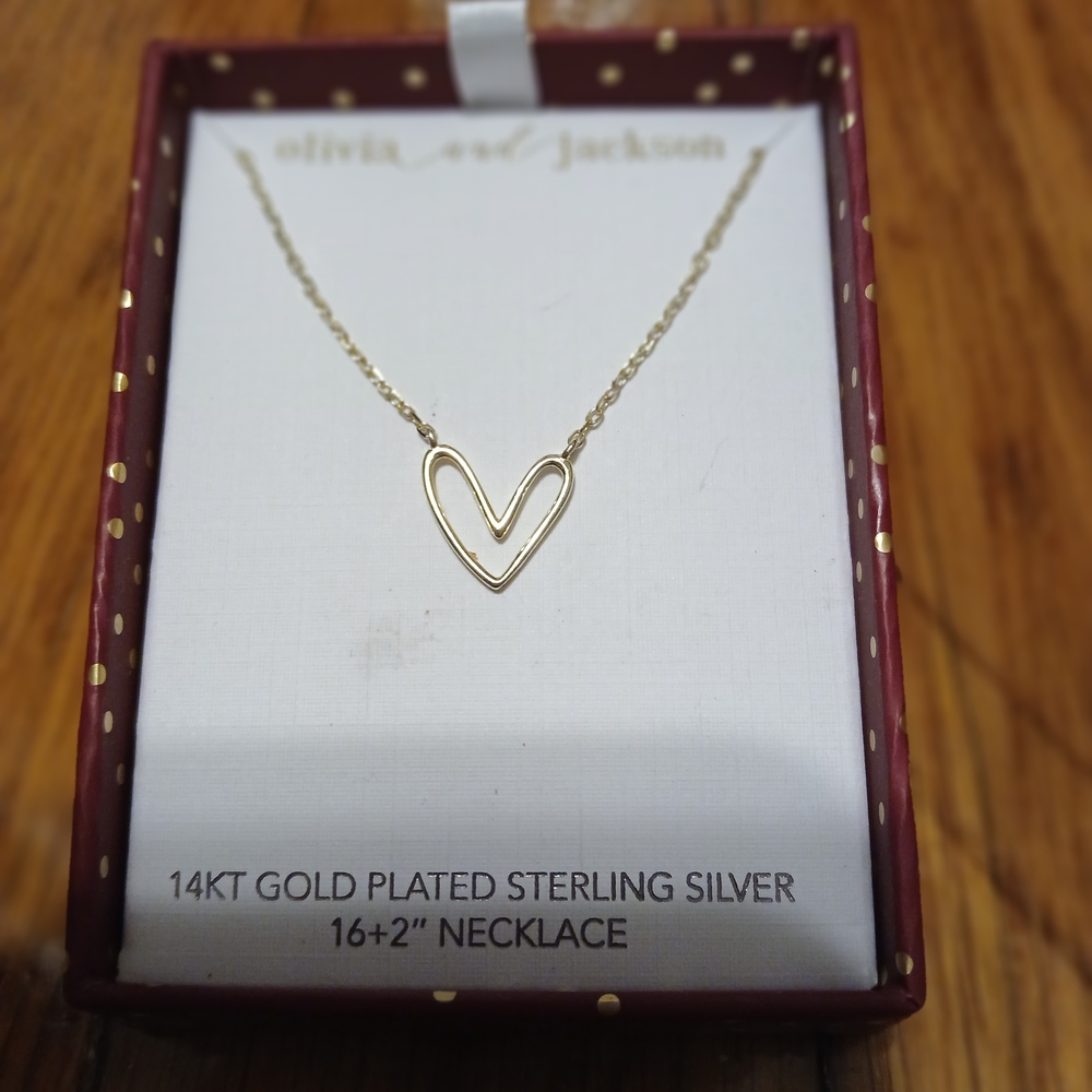 Brand New In Box Olivia And Jackson 14K Gold Plated Heart Necklace